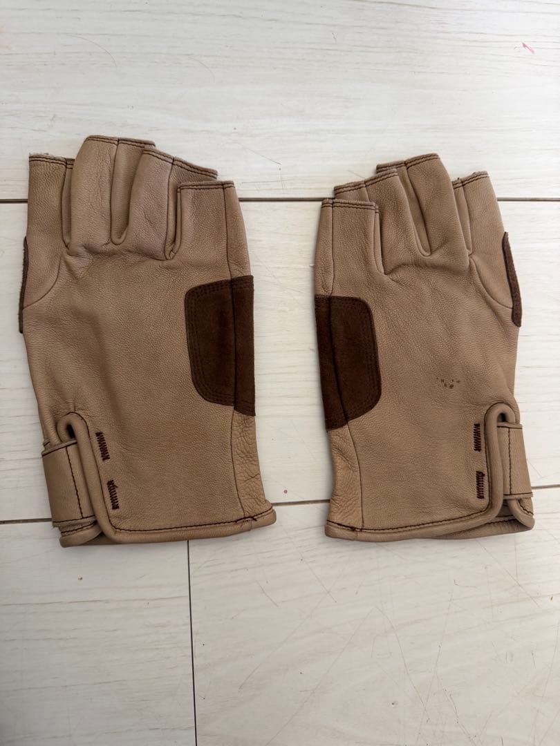 08awナンバーナインレザーフィンガーレスグローブ手袋