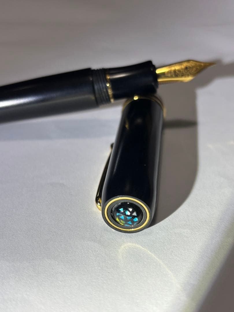 ワンチャー製ベークライト七宝万年筆