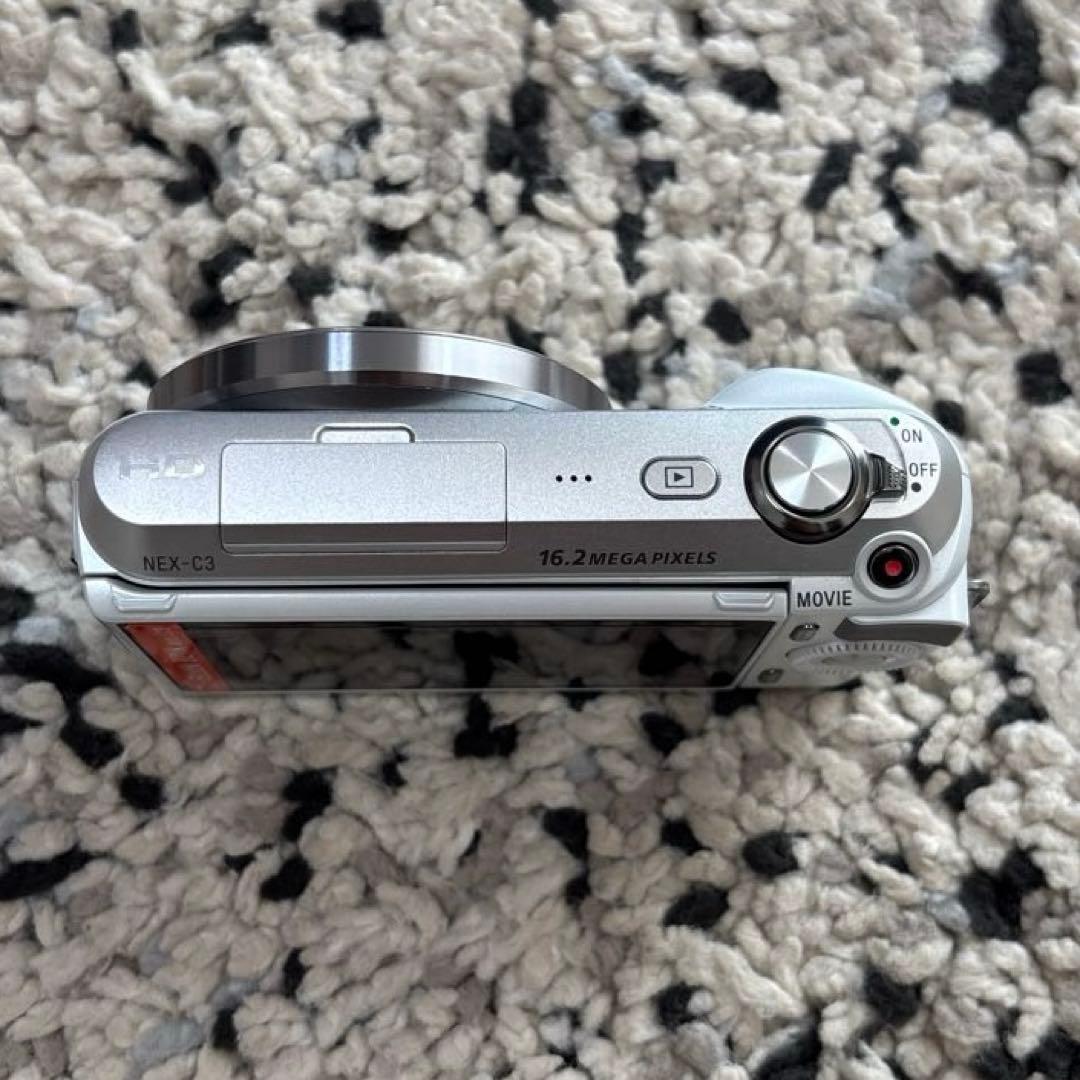 SONY α NEX-C3