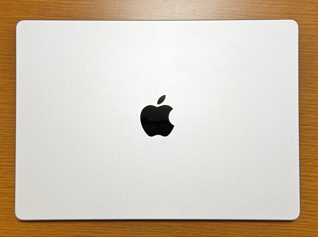 Apple MacBook M2Pro シルバー