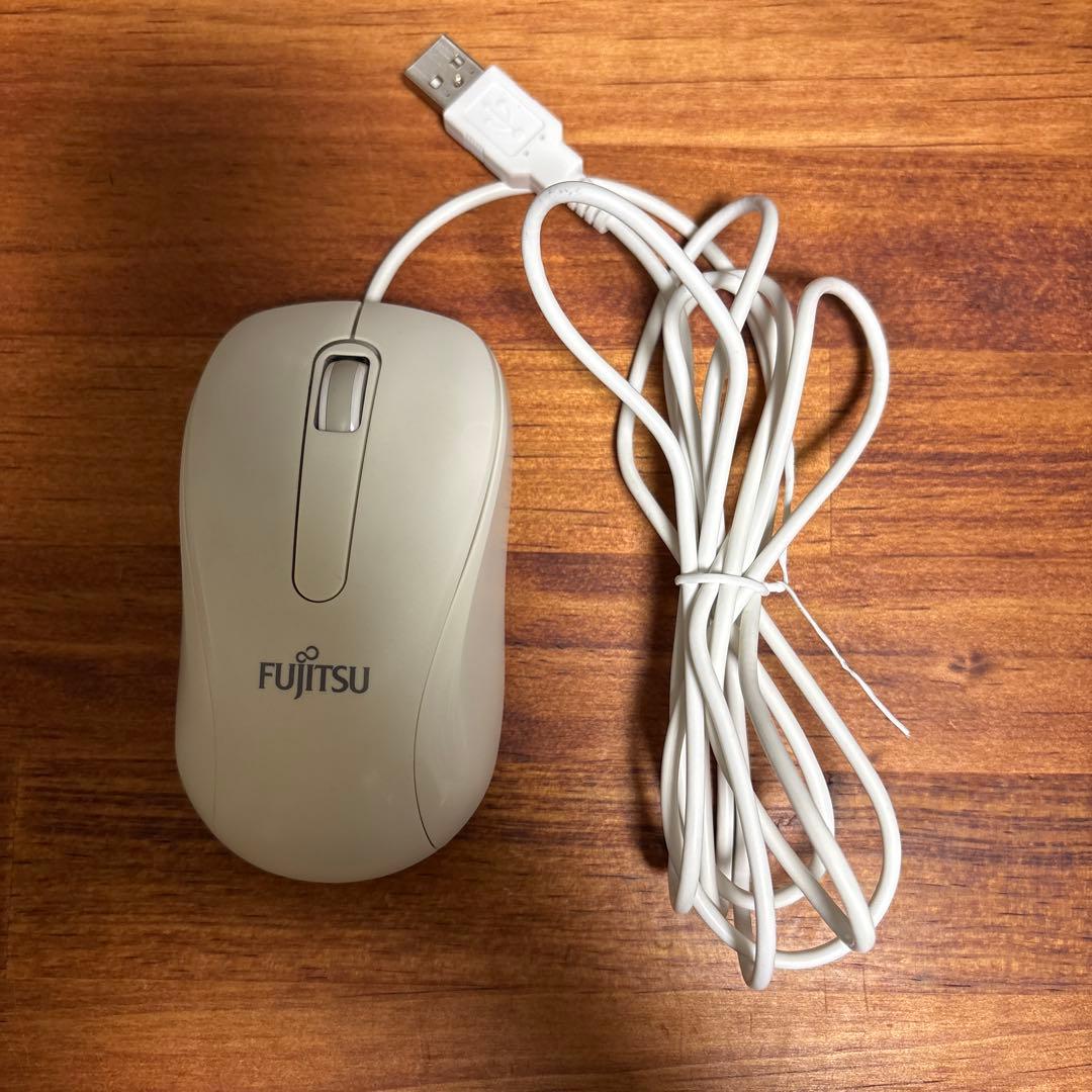 ばいにおんFujitsu ESPRIMO D588/TX デスクトップPC