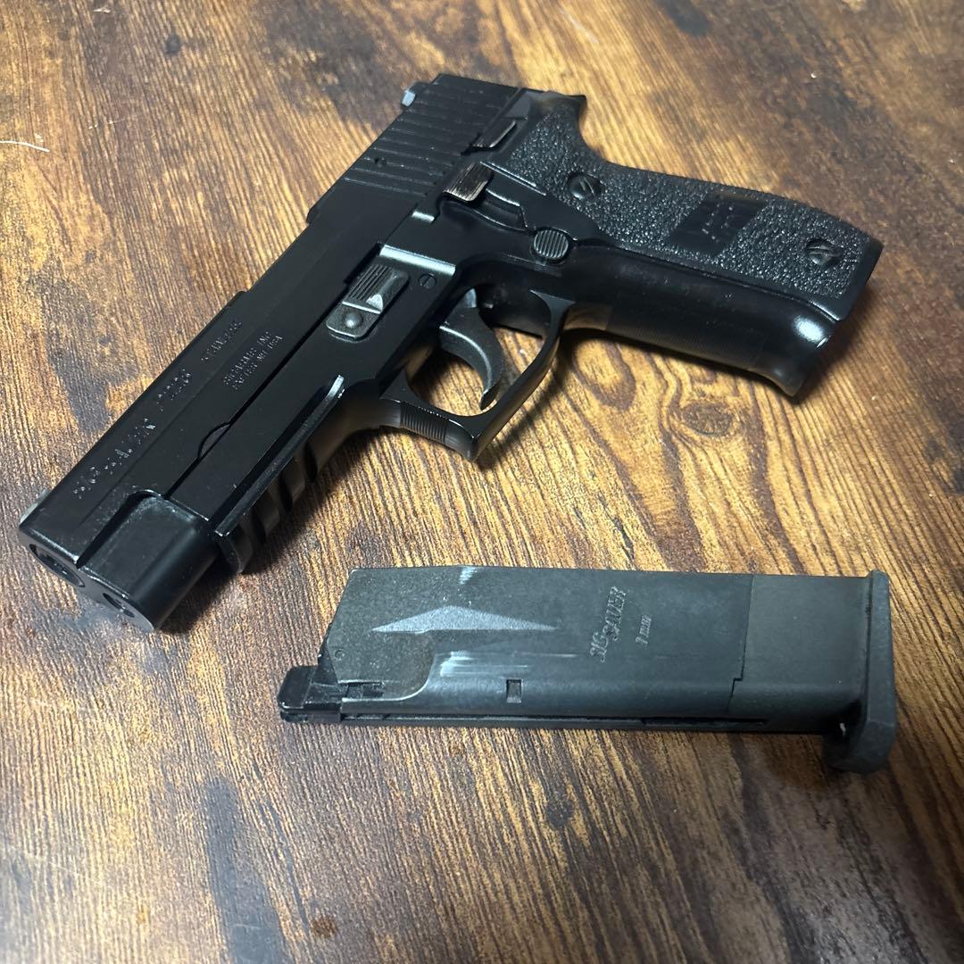 東京マルイ　シグp226 ガスブローバック