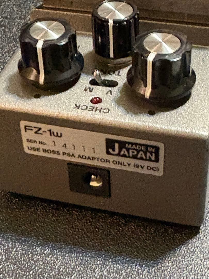 BOSS FZ-1w ギターエフェクター