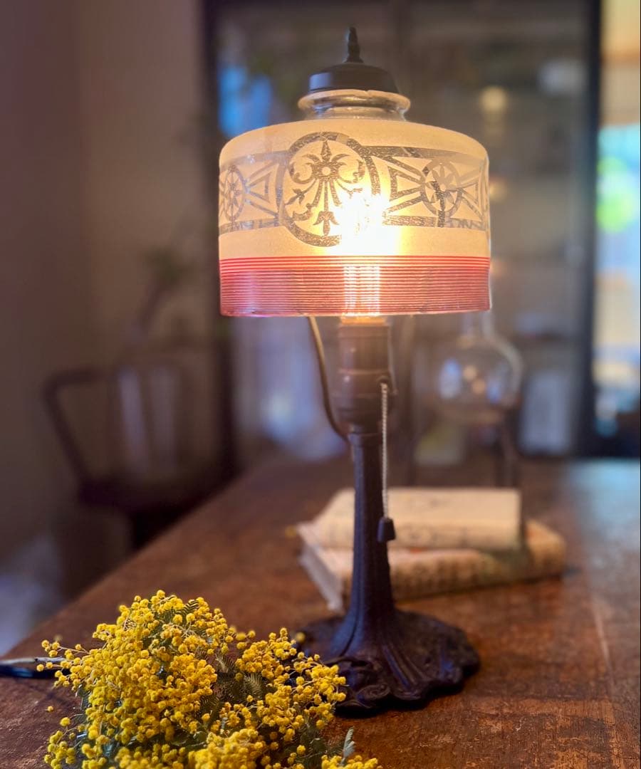 赤糸巻き電笠　スリガラス透かし模様　大正ロマン　洋館　ウランガラス　アンティーク