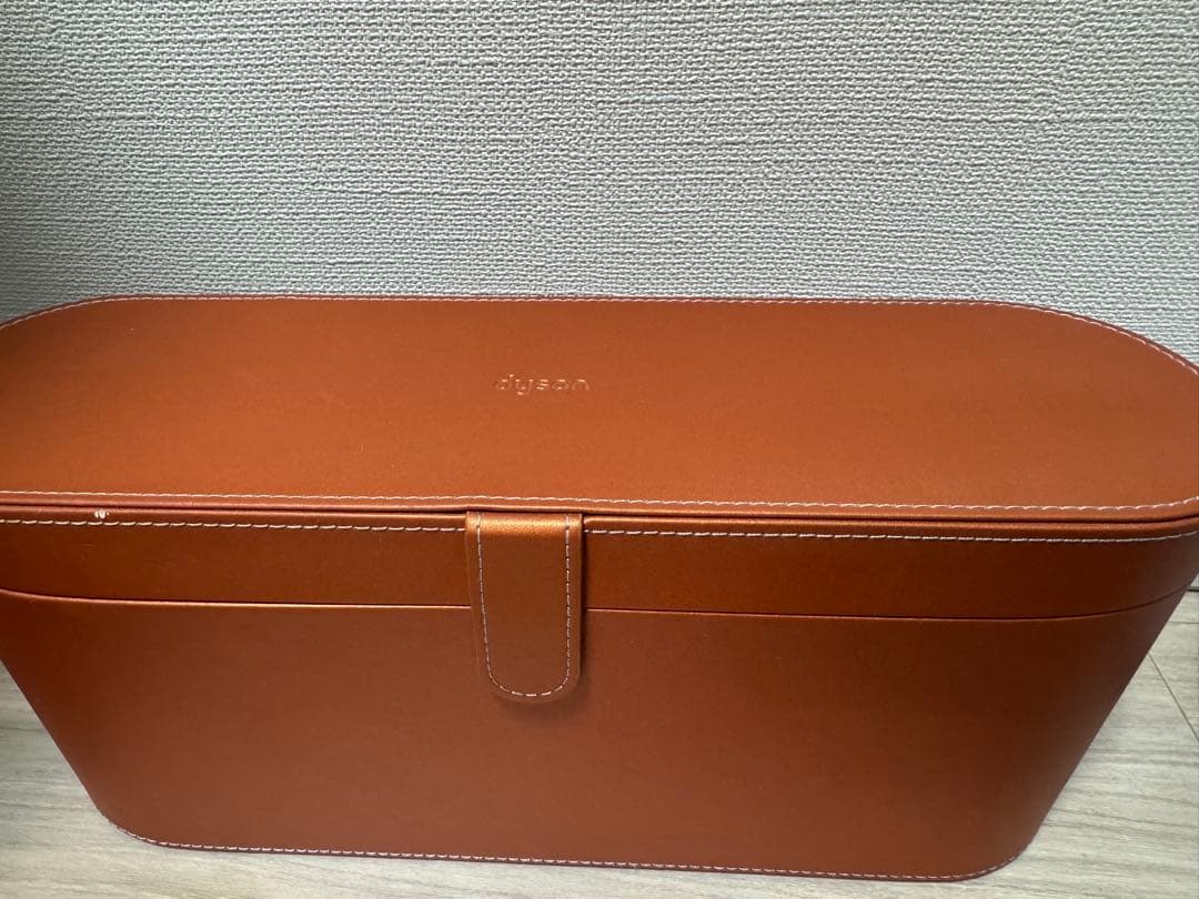 ヘアドライヤー Dyson Supersonic Ionic