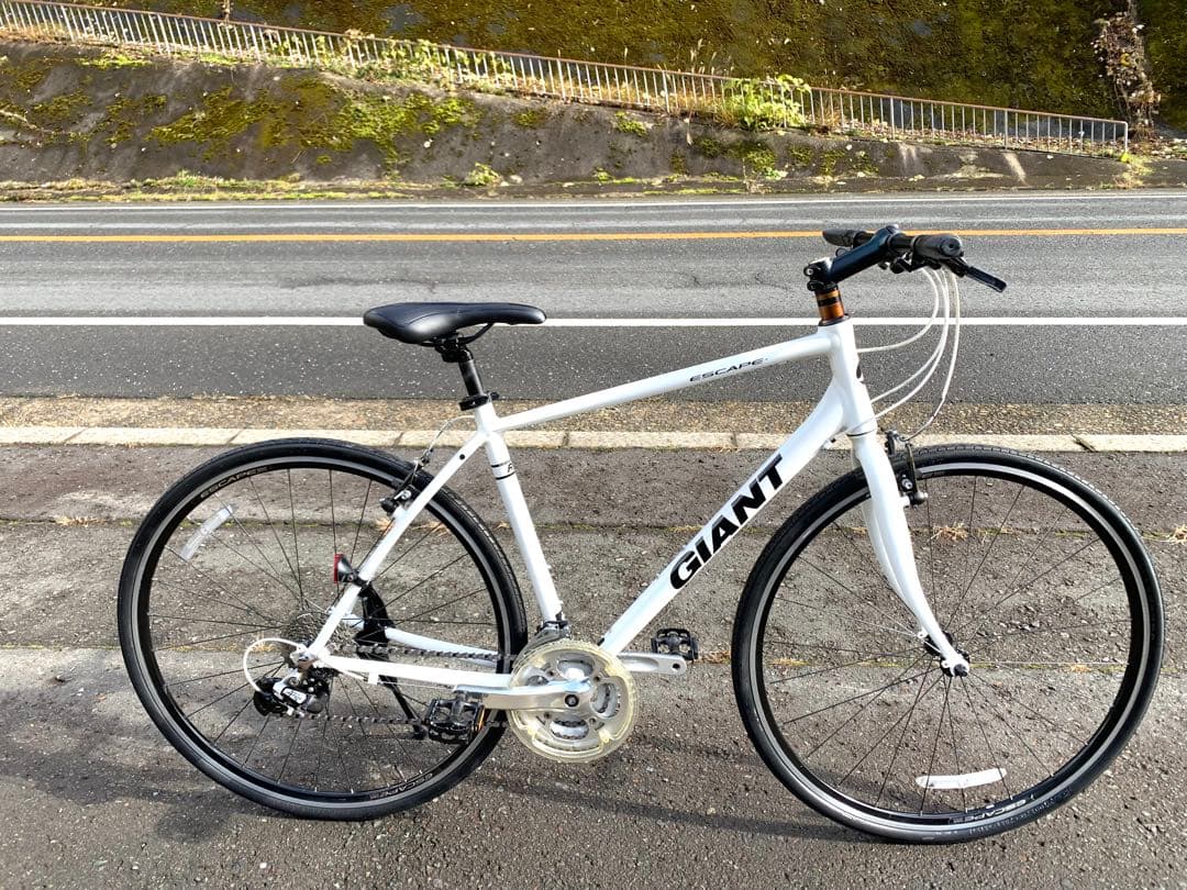 【即乘】送料無料GIANTクロスバイクESCAPE R3M SHIMANO24速