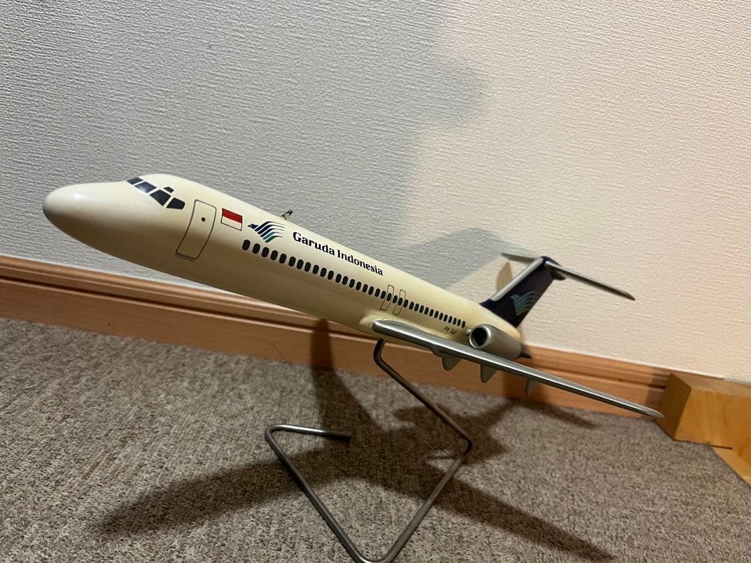 1/100 ガルーダインドネシア航空　DC-9