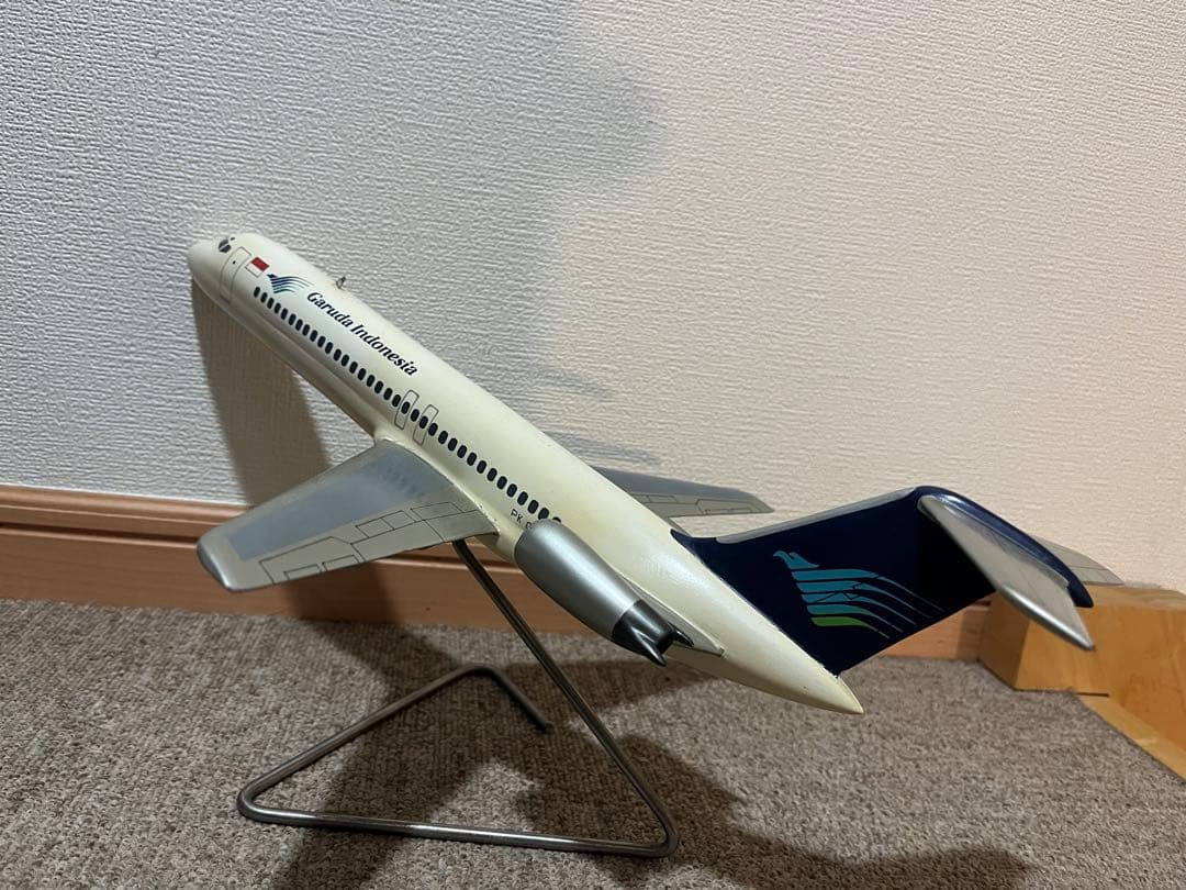 1/100 ガルーダインドネシア航空　DC-9