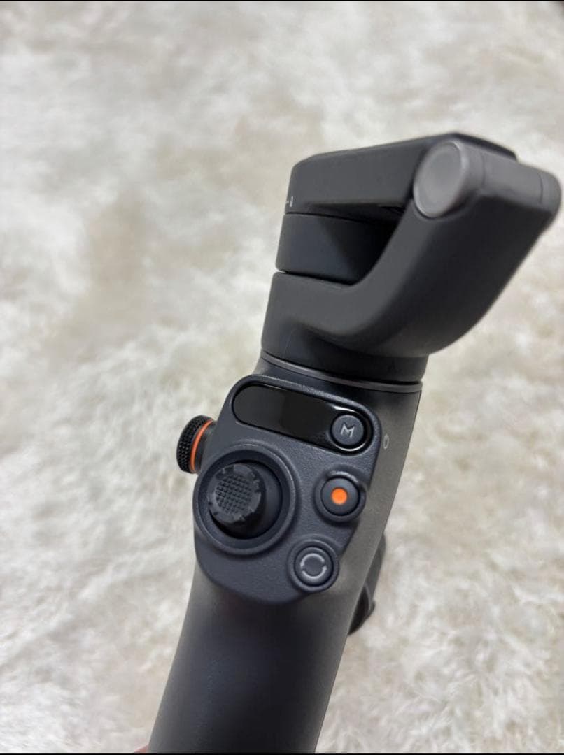 極美品✨️自撮り棒 スタビライザー DJI Osmo Mobile 6 ジンバル
