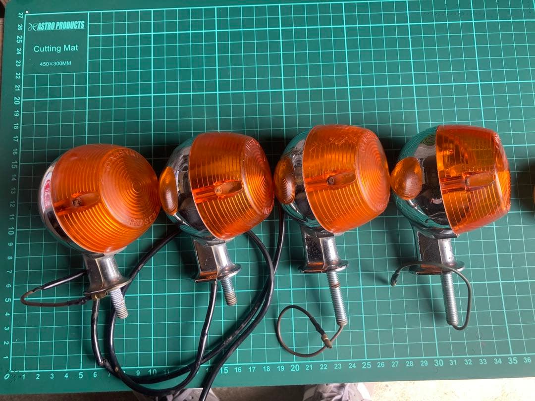 ブロンコ　ウィンカー4個セット