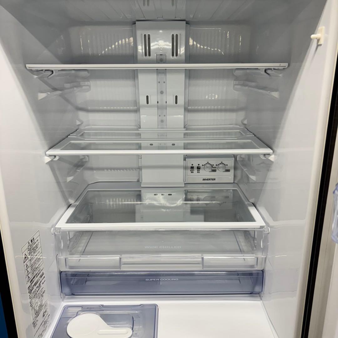 524 三菱　大人気モデル　大型冷蔵庫　300L強　自動製氷　右開き　ブラウン