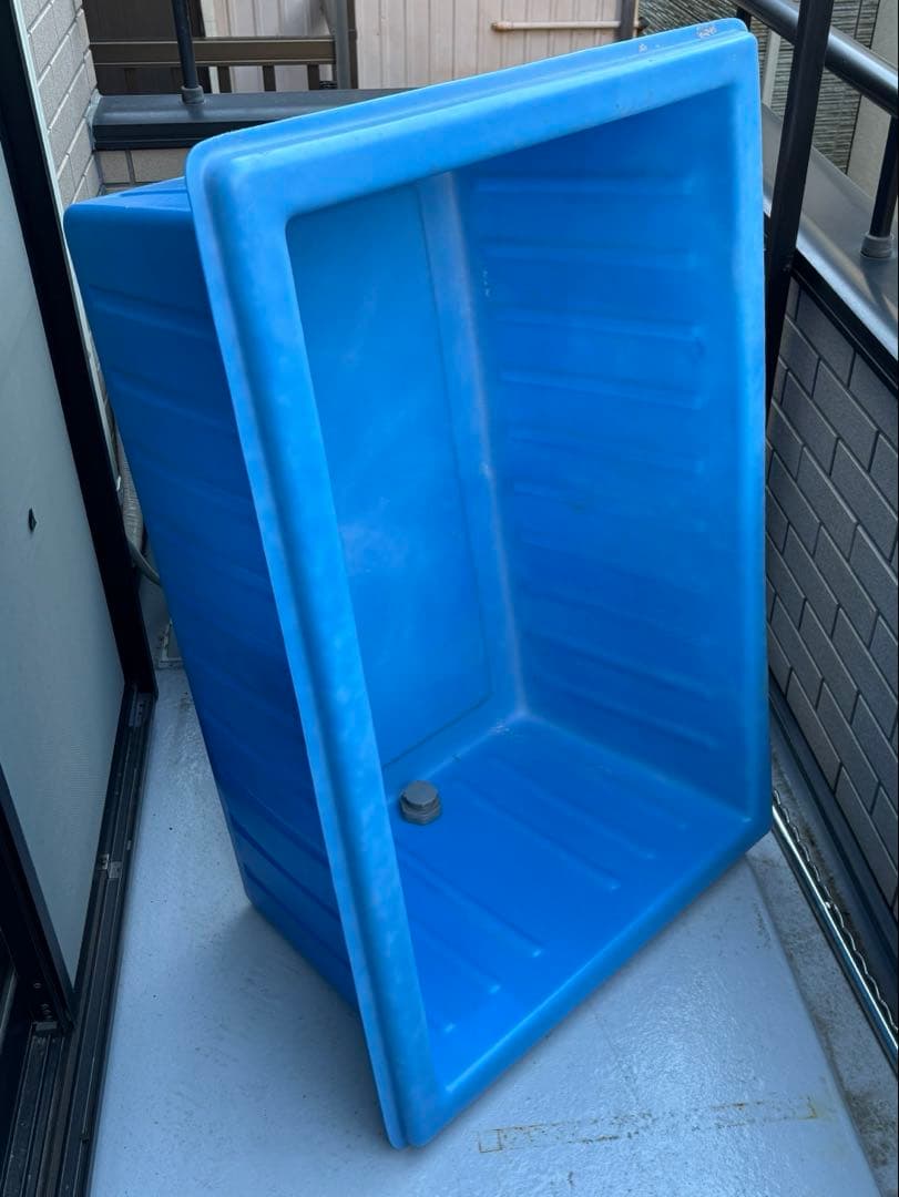 【300L】大型水槽　コンテナ水槽