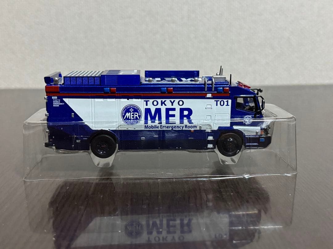 TOKYO MER 1:64 ダイキャストミニカー