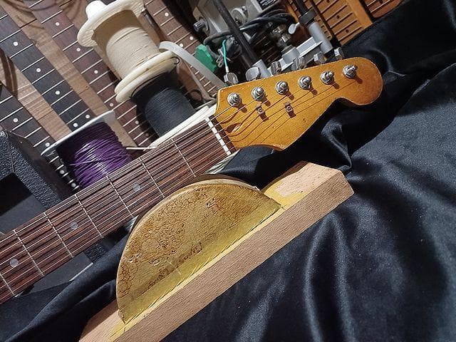 ★Custom Relic JewelBlue Stratocaster ★