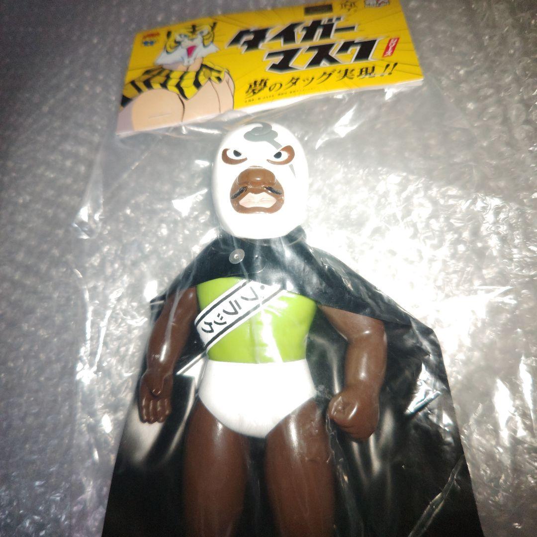 電人　タイガーマスク　ブラックパイソン　ソフビ　未開封