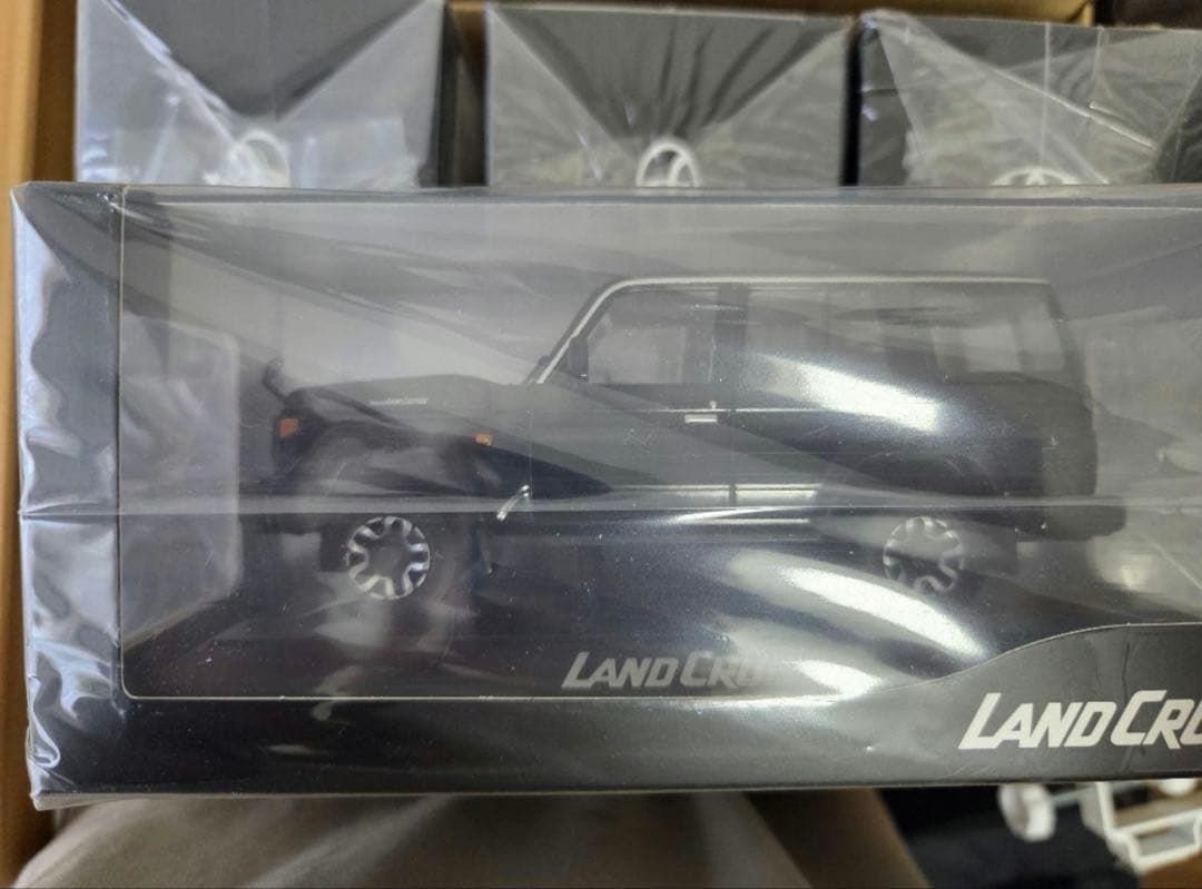 『あおいさま専用』トヨタ ランドクルーザー70 ダイキャスト製ミニカー