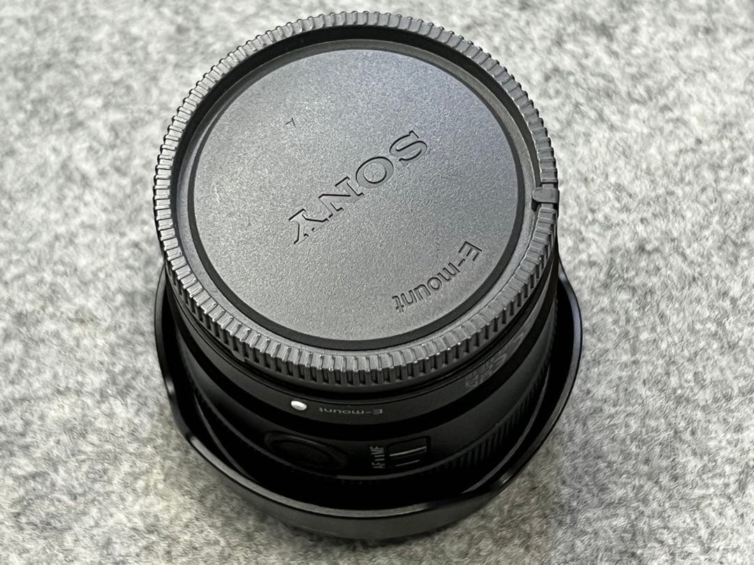 SONY SEL11F18 Eマウント11mm単焦点F1.8超広角レンズ ソニー