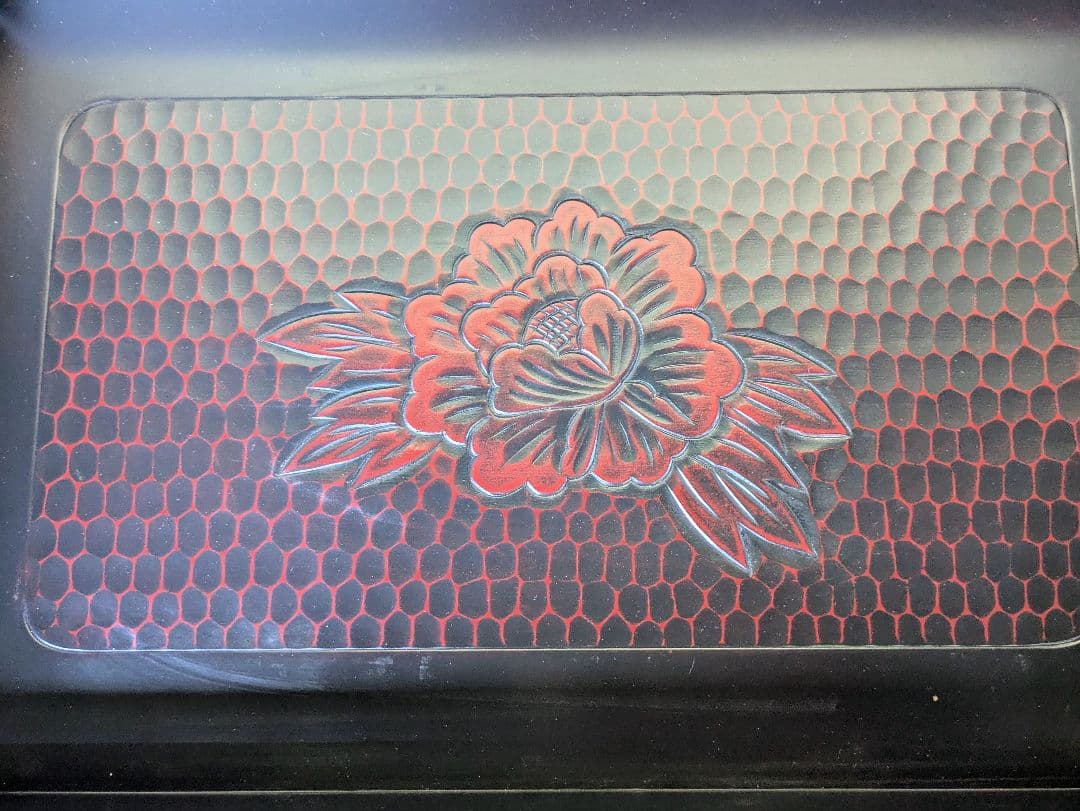 鎌倉彫乱れ箱　木製衣装箱　入れ子　伝統工芸品　漆塗り　昭和レトロ