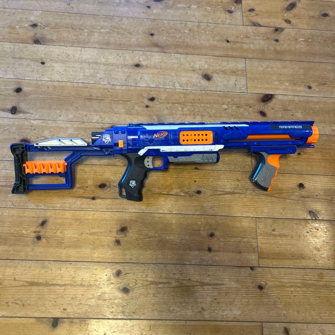 Nerf Elite トイガンセット　弾無し