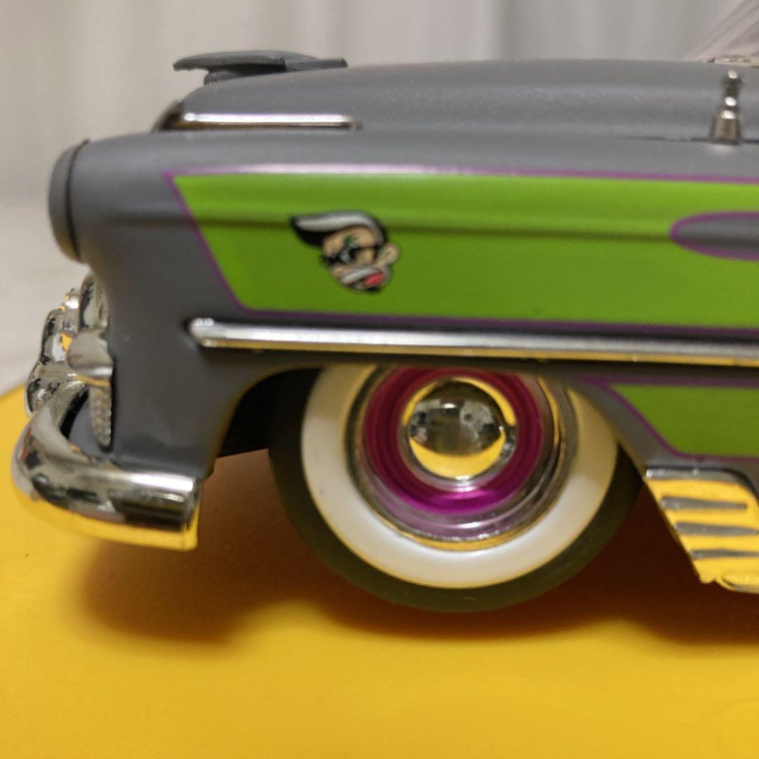 ダイキャスト　Von Dutch  ‘53ベルエア　‘51マーキュリー　洋書レア