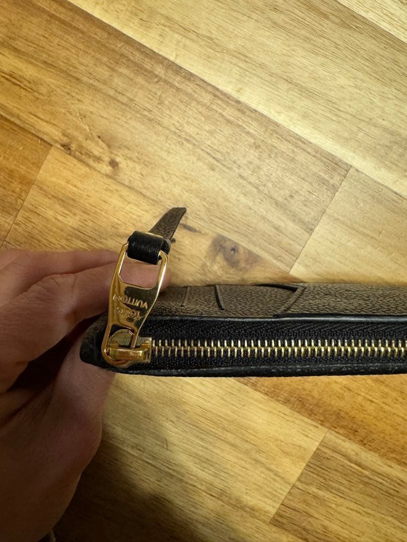 LOUIS VUTTON ルイヴィトン　レザーキーケース