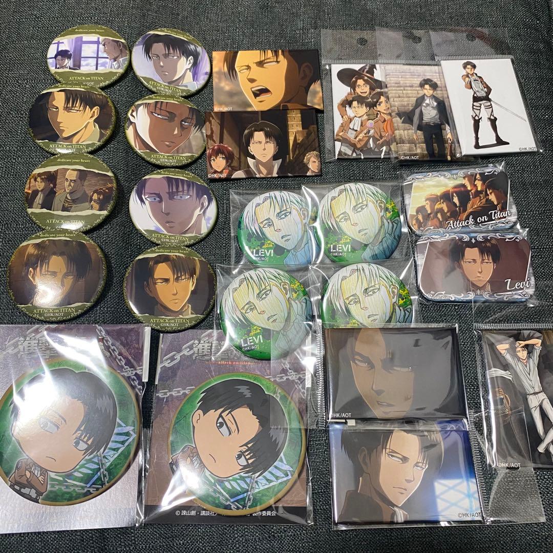 進撃の巨人 リヴァイ 缶バッジ