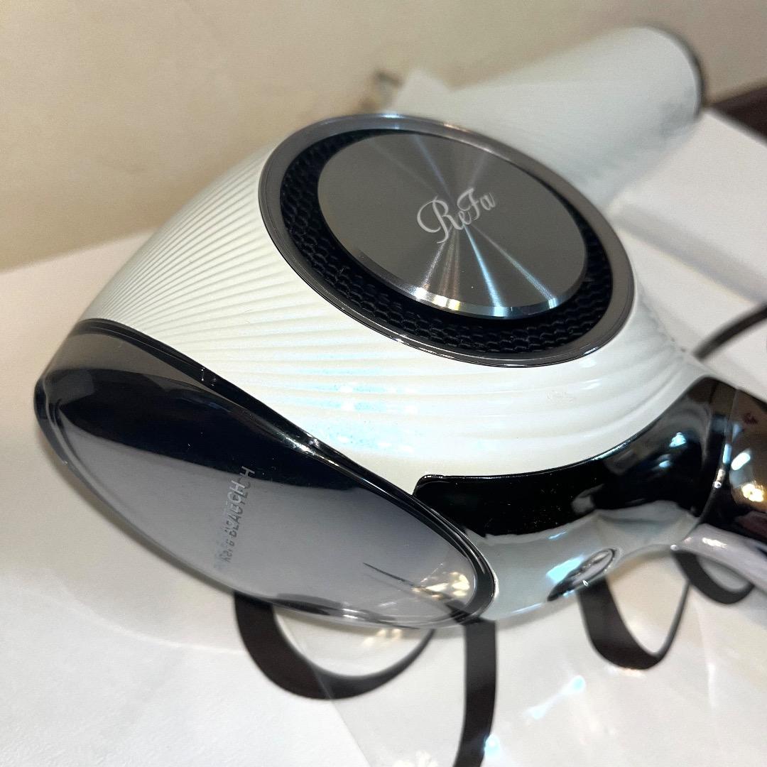 【美品】リファドライヤー Refa Beautech Dryer PRO