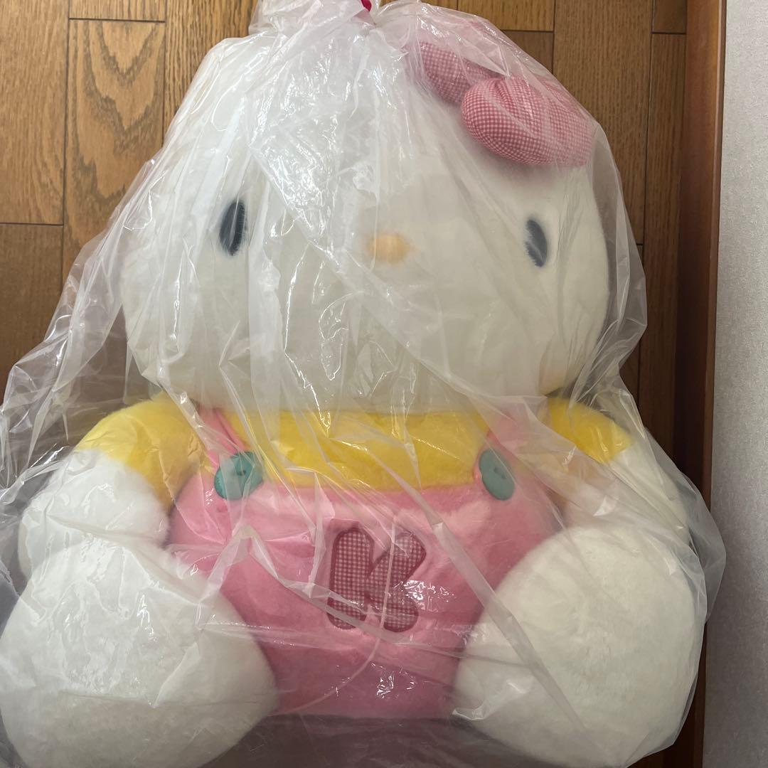 ハローキティ ぬいぐるみ