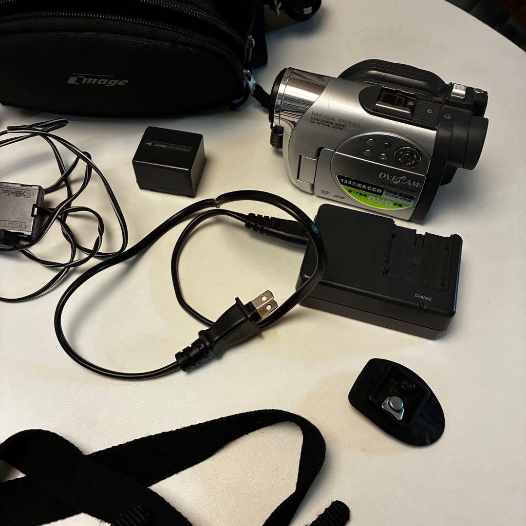 HITACHI DVDカム WOOO　DZ-MV780S