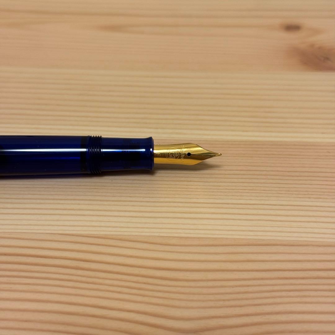 ペリカン Pelikan 万年筆 M200 スケルトンダークブルー F