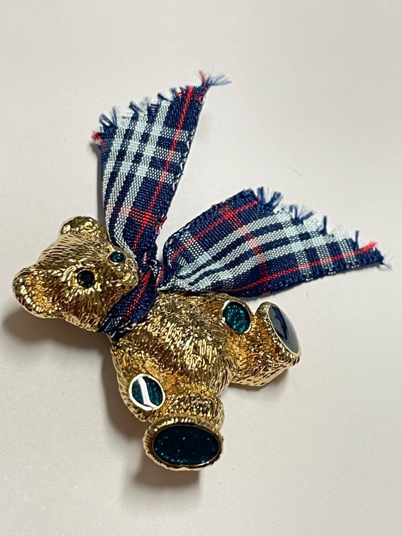 【美品】Burberryバーバリー ベア　ブローチ　匿名配送❤︎
