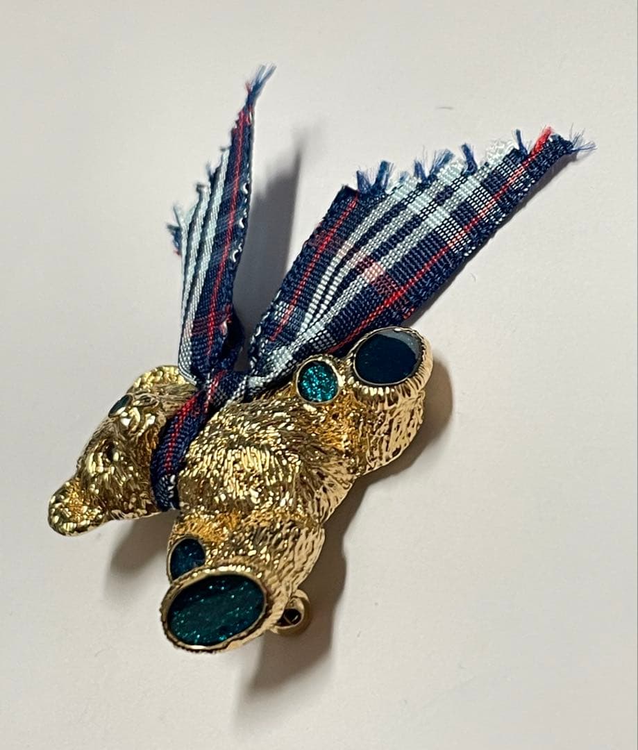 【美品】Burberryバーバリー ベア　ブローチ　匿名配送❤︎