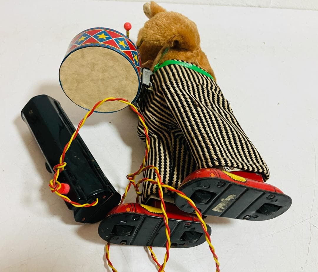 岩谷製作所 1950年 Barney Bear 　ドラマーベア　電動クマ玩具