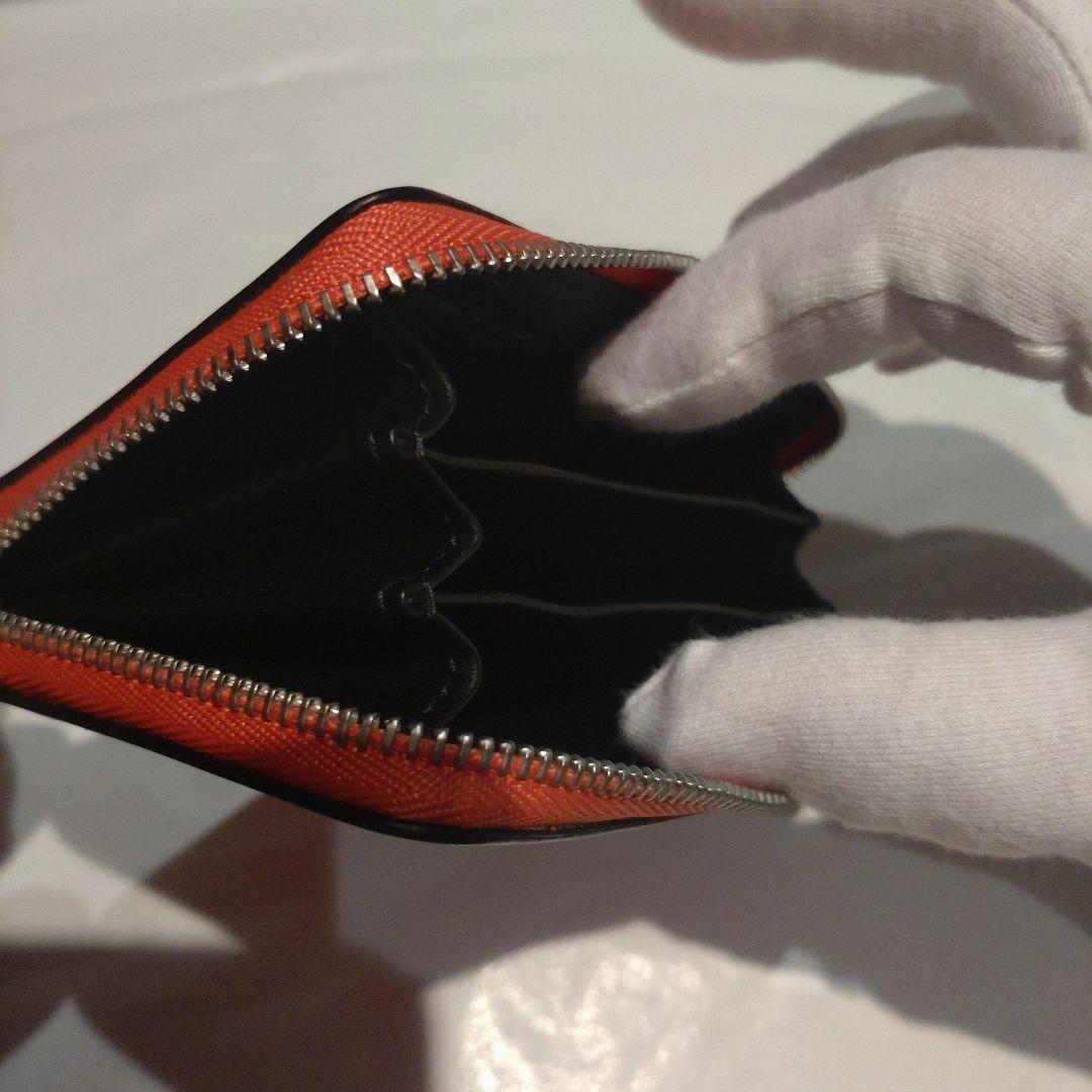 ロエベのカード、ケース