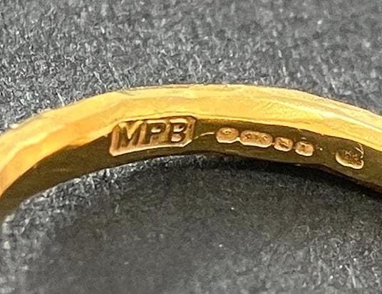 マルコムベッツMALCOLM BETTSダイヤモンドリング 22KYG・プラチナ