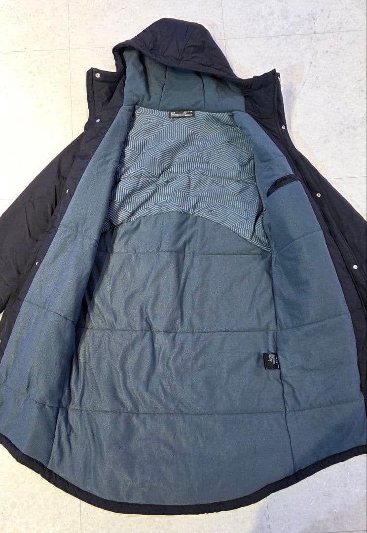 【新品】アンダーアーマー UAインサレート ロングコート　サイズMD