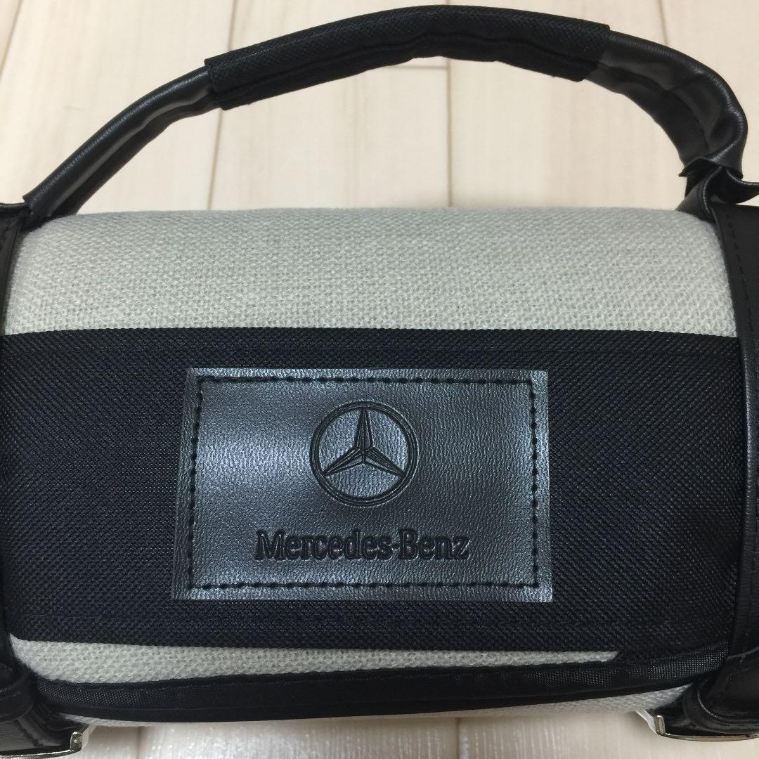 【新品】メルセデスベンツ 持ち手付きブランケット