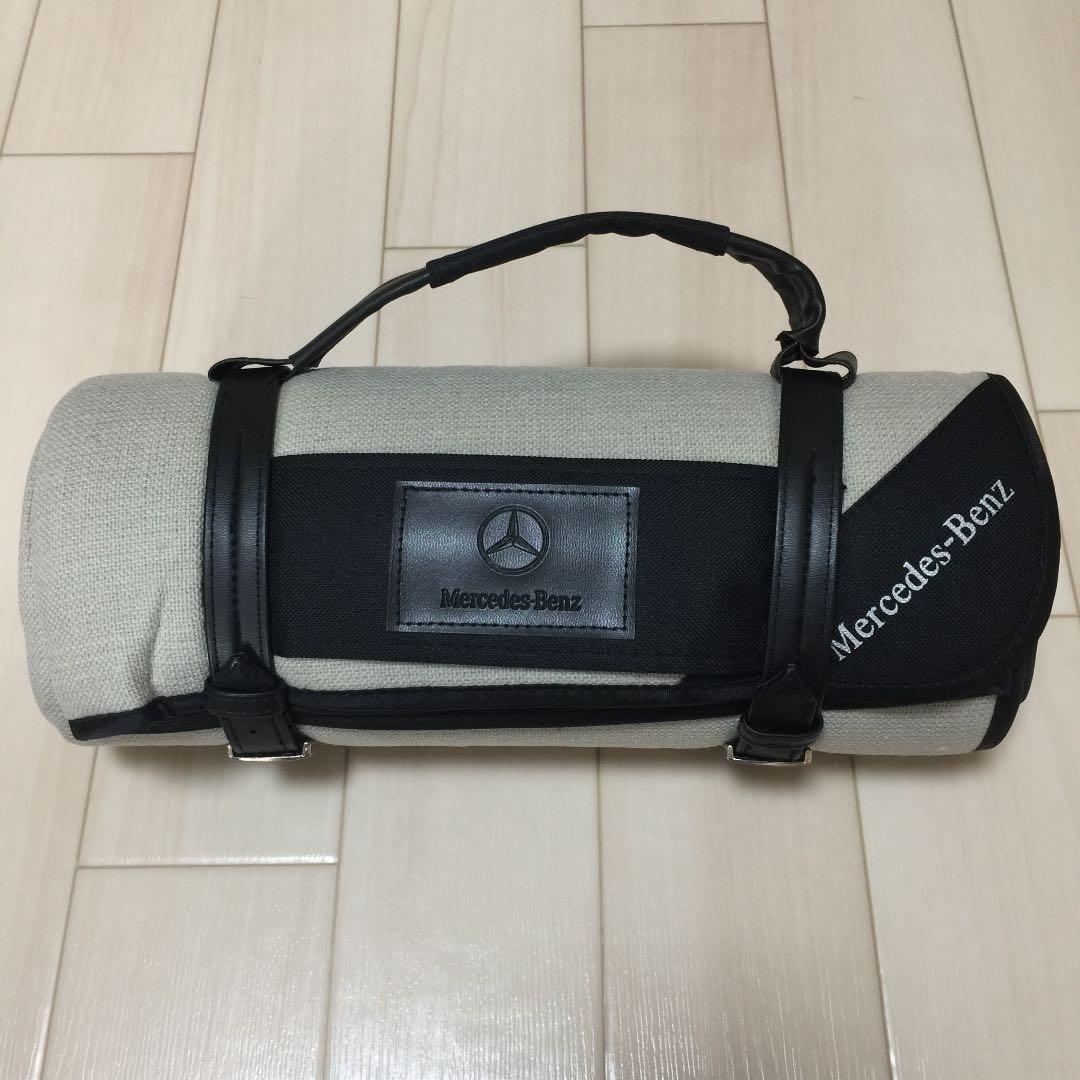【新品】メルセデスベンツ 持ち手付きブランケット