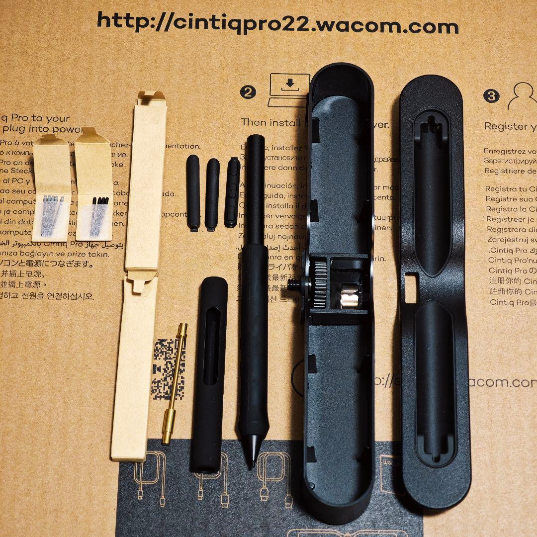 Wacom Cintiq Pro 22 DTH227K4C 箱付き