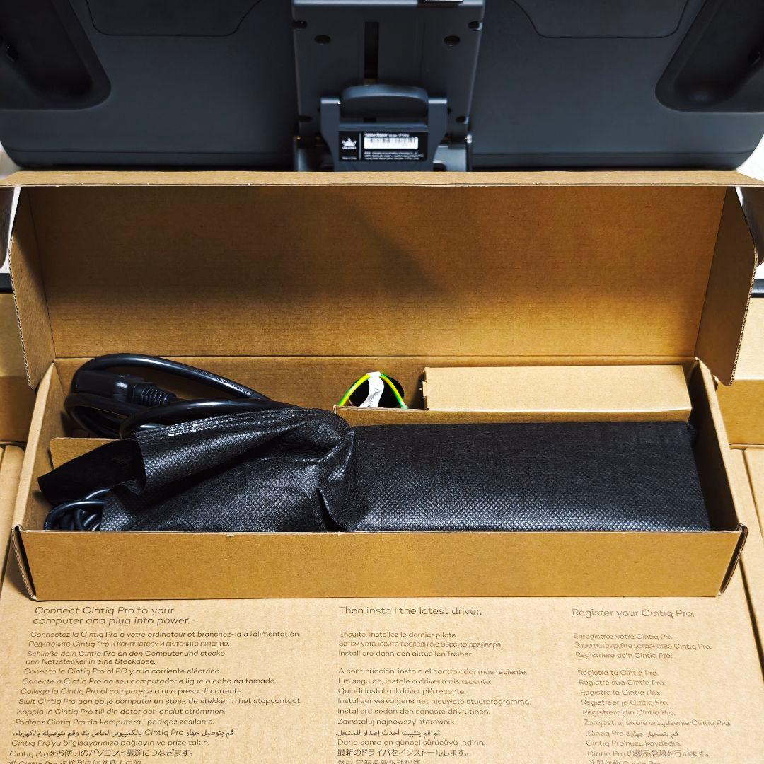 Wacom Cintiq Pro 22 DTH227K4C 箱付き