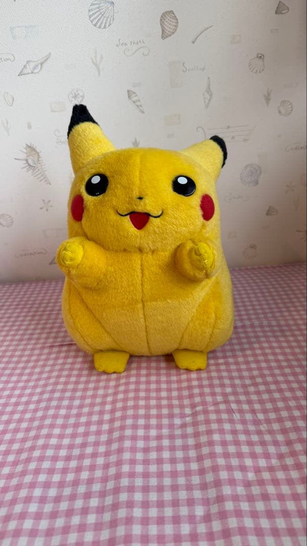 おしゃべりピカチュウ ぬいぐるみ 約30cm×20cm