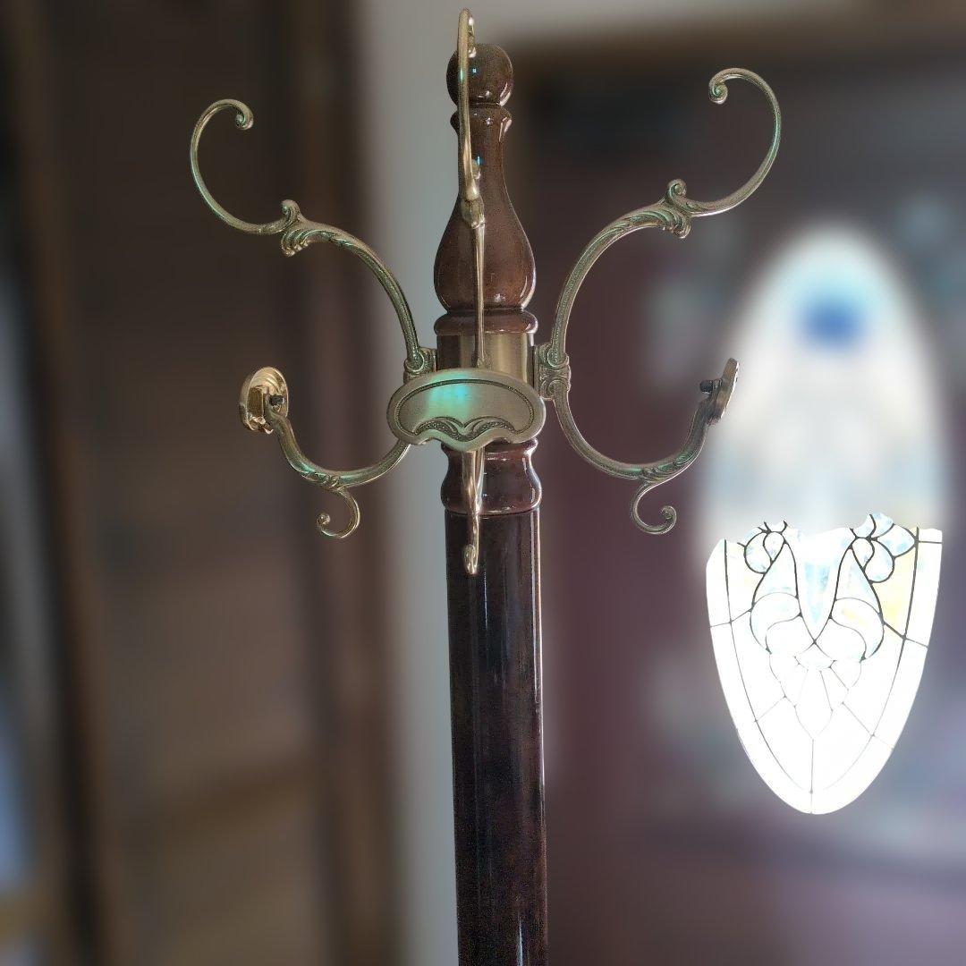 クラシック木製コートハンガー