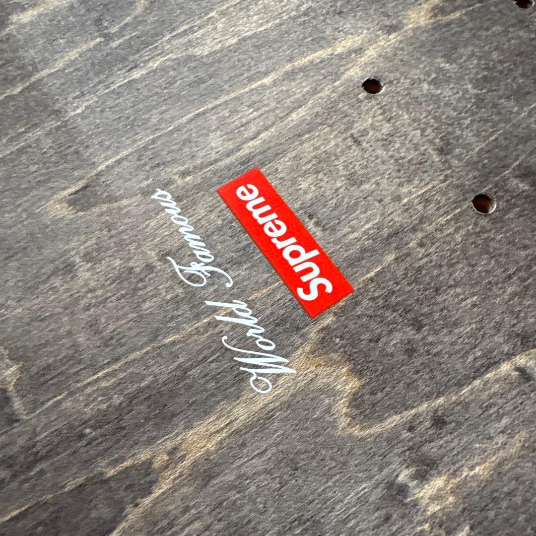 Supreme スケートボード 都市デザイン