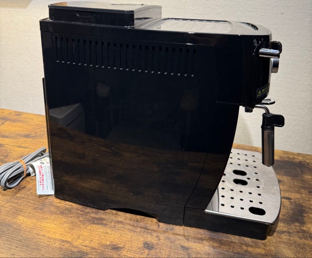 デロンギ マグニフィカS 全自動コーヒーマシン