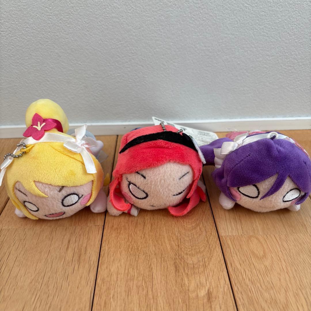 ラブライブ　寝そべり　ぬいぐるみ　まとめ売り