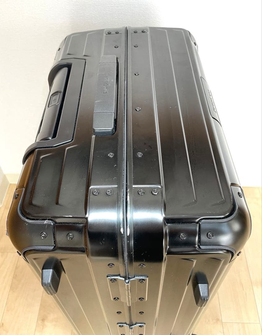 サムソナイト　アルミニウム　スピナー69 スーツケース　アルミ製　TSAロック