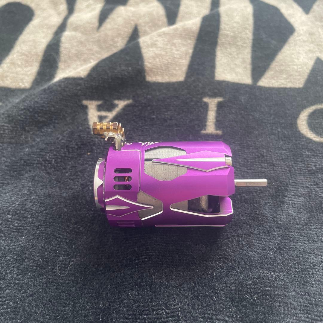 overdose x ACUVANCE FTS3 ブラシレスモーター　10.5T