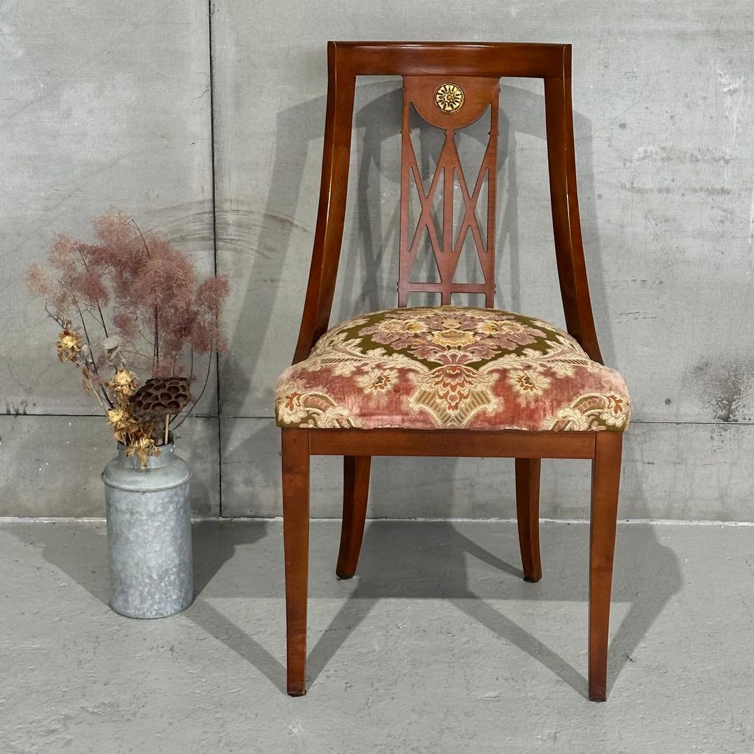 ✦ネオクラシカル様式✦透かし彫り×メダリオン装飾 ダイニングチェア アンティーク