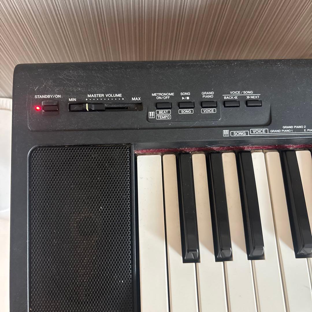鍵盤楽器 Yamaha PortableGrand NP-30