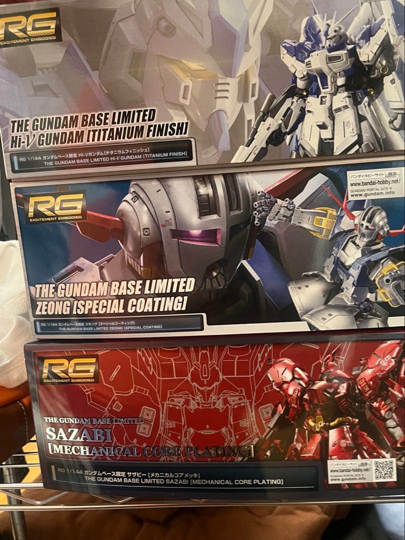 RG Hi-vガンダム サザビー ジオング 他デカール